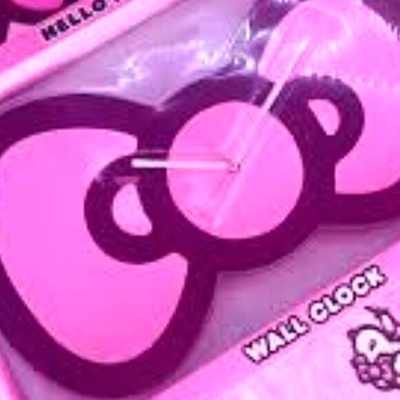 Hello Kitty Bow Analog Wall Clock- Pink - Picture 3 of 7